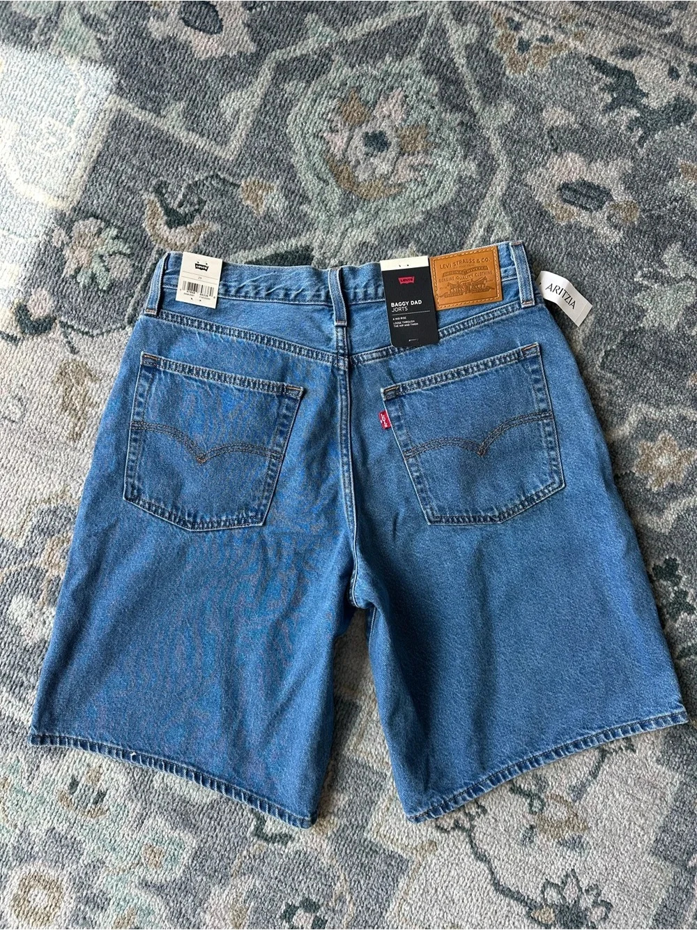 Levi’s Baggy Dad Jort NWT